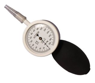 Handpumpe mit Druckanzeige  