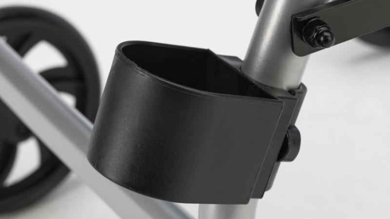 Invacare Brass Leichtgewicht-Rollator- mit gepolstertem Sitz- Feststellbremse- Tasche- pannensicherer Bereifung und Stockhalter- bis 135kg