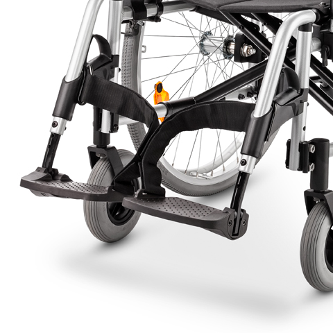 NEU: Meyra Eurochair 2 PRO Rollstuhl- Individualmodell Alu-Leichtgewicht- Premiumausstattung mit Anpassrücken und  Sitzkissen- bis 130kg Personengewicht